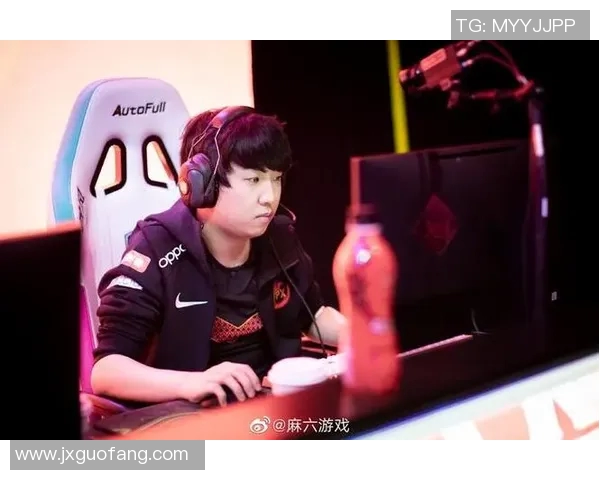 FPX在英雄联盟赛场上的控制策略分析与得失总结
