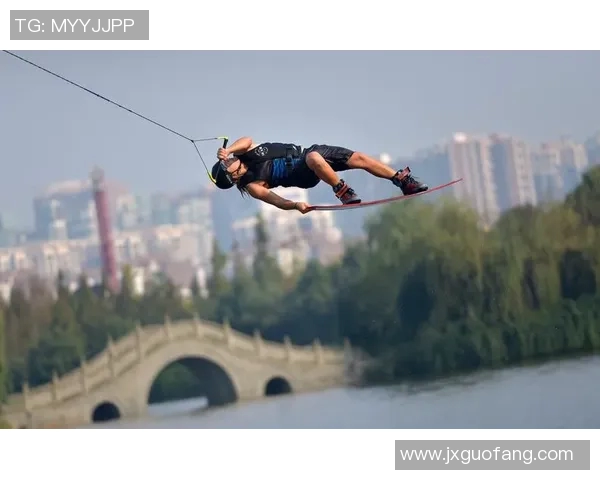 成都极限运动队的转型之路与挑战分析探讨